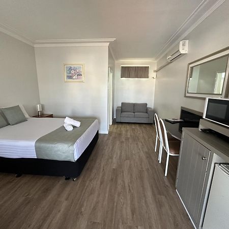 Bucketts Way Motel Gloucester Ngoại thất bức ảnh