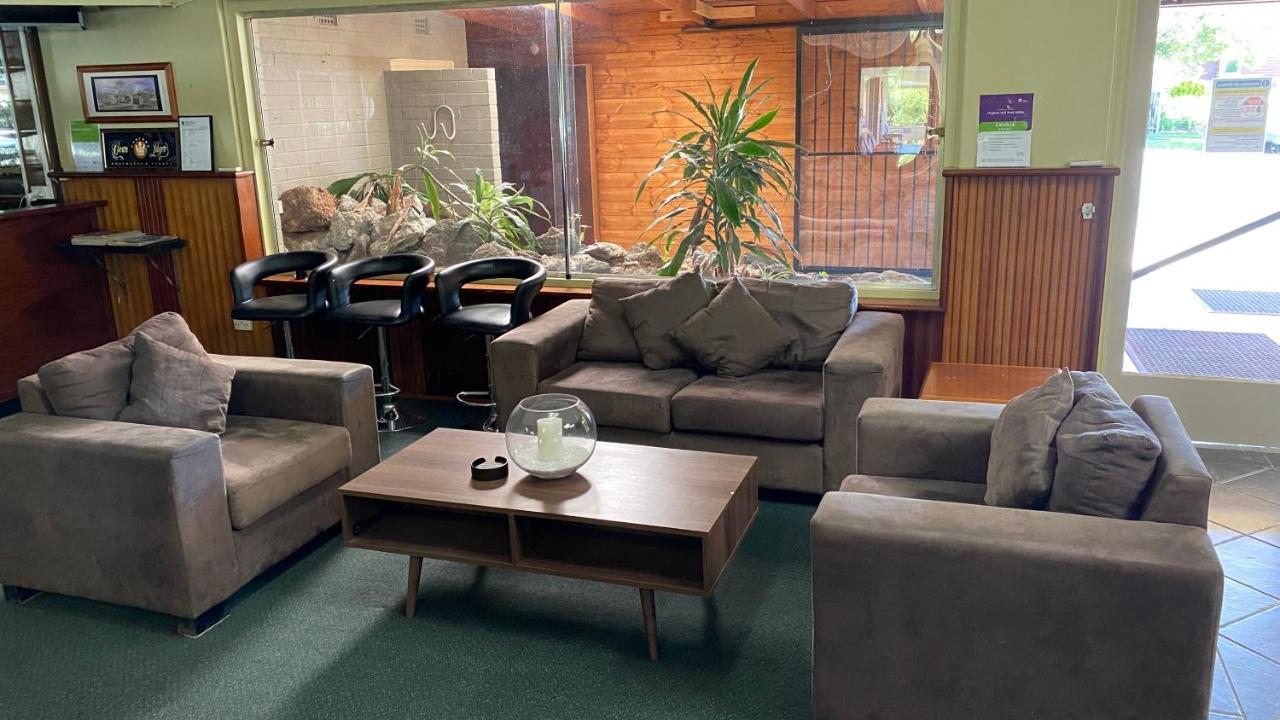 Bucketts Way Motel Gloucester Ngoại thất bức ảnh
