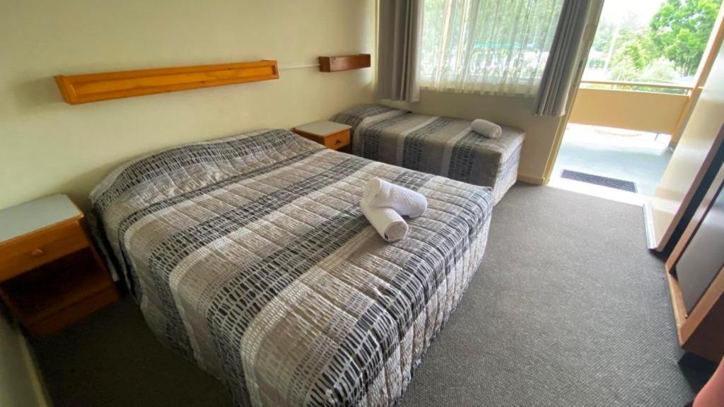 Bucketts Way Motel Gloucester Ngoại thất bức ảnh