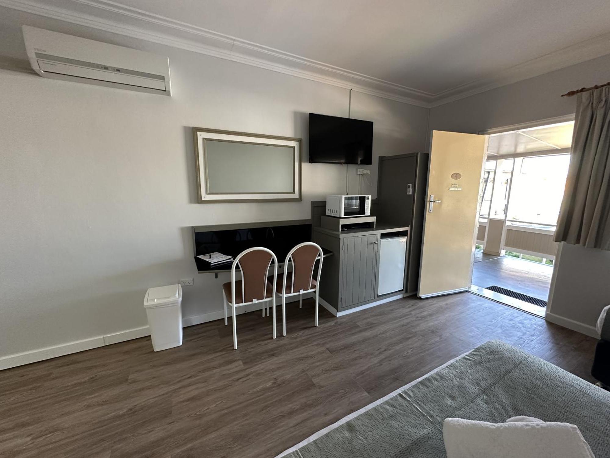 Bucketts Way Motel Gloucester Ngoại thất bức ảnh